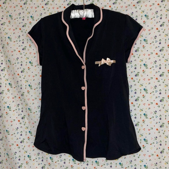 Black Button-Up Top with Pink Trim - Picture 2 of 5